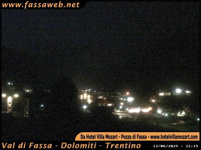 immagine della webcam nei dintorni di Carezza al lago: webcam Pozza di Fassa