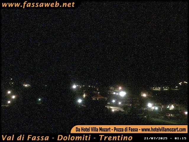 immagine della webcam nei dintorni di Alba di Canazei: webcam Pozza di Fassa