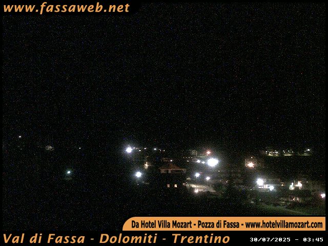 immagine della webcam nei dintorni di Nova Levante: webcam Pozza di Fassa